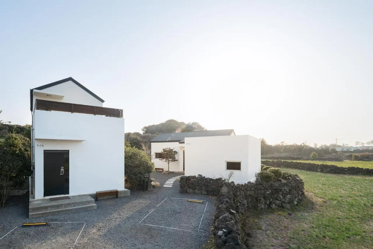 Day One Jeju Sulrem Villa South Korea